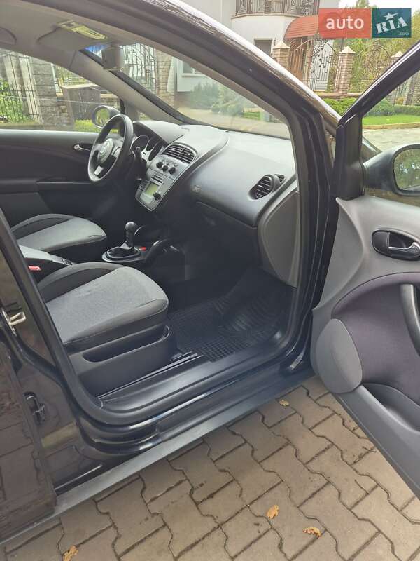 Минивэн SEAT Altea 2005 в Киверцах