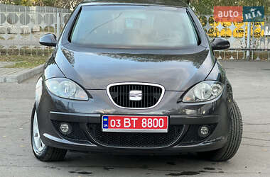 Минивэн SEAT Altea 2004 в 