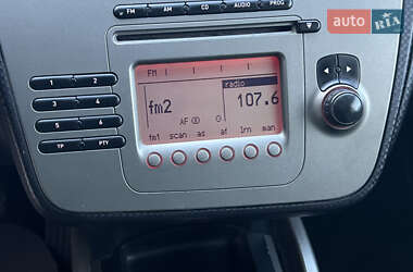 Минивэн SEAT Altea 2004 в 