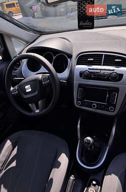 Минивэн SEAT Altea 2013 в 