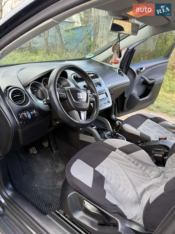 Минивэн SEAT Altea 2010 в Николаеве фото 5 Минивэн SEAT Altea 2010 в Николаеве