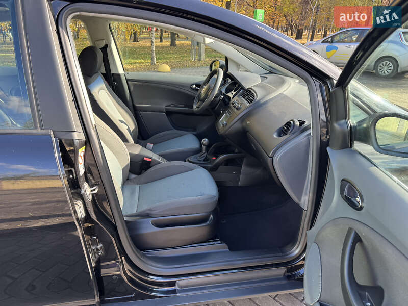 Минивэн SEAT Altea 2007 в Каменском