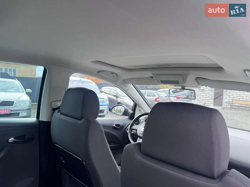 Минивэн SEAT Altea 2009 в Звенигородке