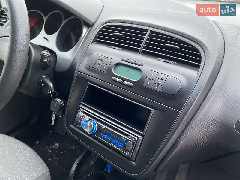 Минивэн SEAT Altea 2006 в Луцке