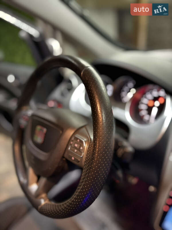 Минивэн SEAT Altea 2009 в Кропивницком