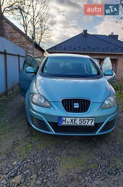 Минивэн SEAT Altea 2010 в Луцке