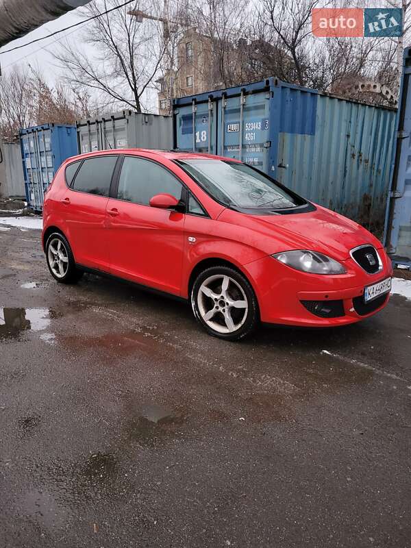Минивэн SEAT Altea 2005 в Киеве