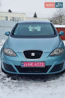 Минивэн SEAT Altea 2010 в Луцке