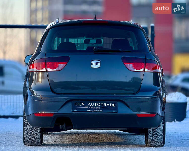 Минивэн SEAT Altea 2011 в Киеве