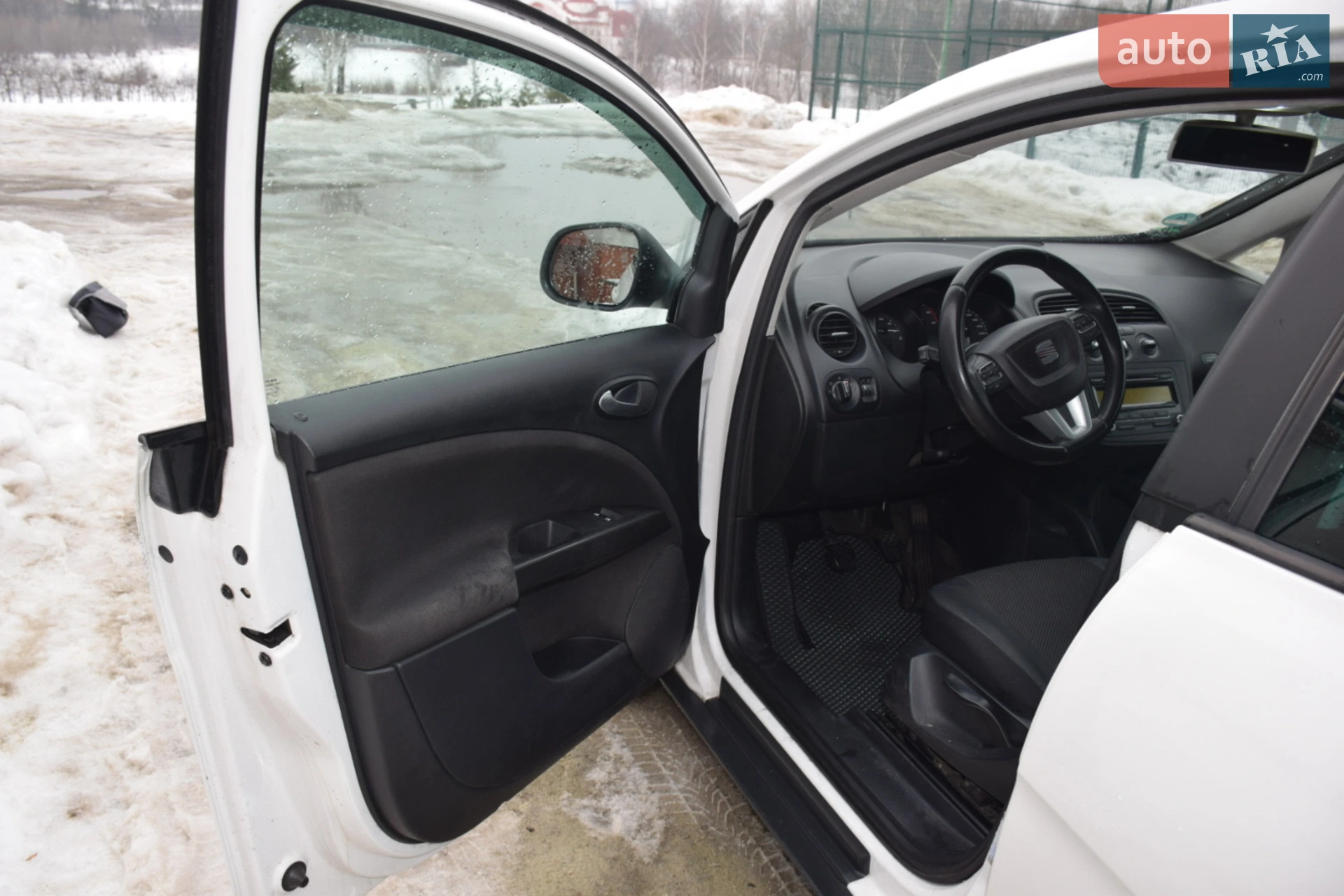 2010 SEAT Altea - мініатюра 12