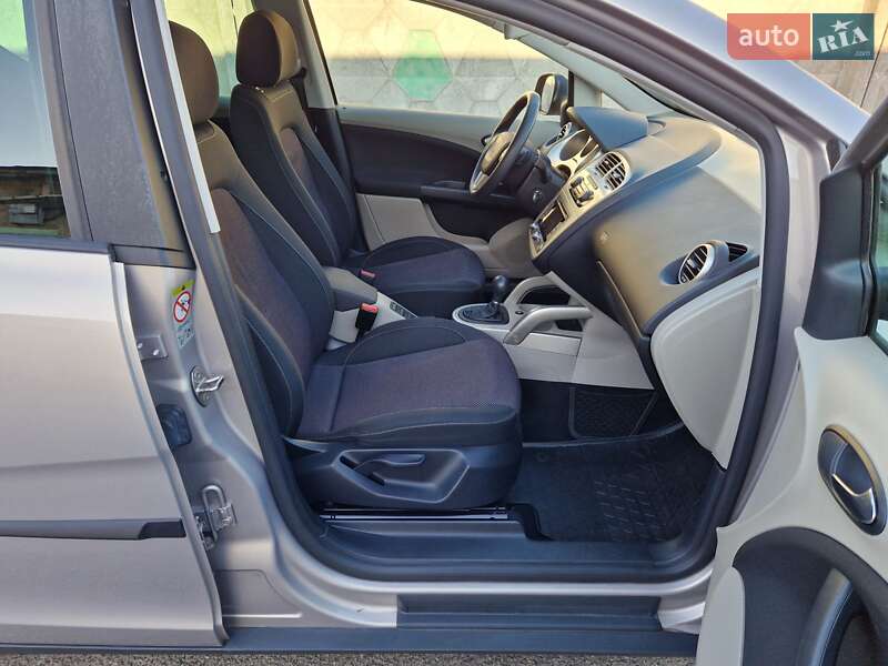 Минивэн SEAT Altea 2010 в Киеве фото 46 Минивэн SEAT Altea 2010 в Киеве