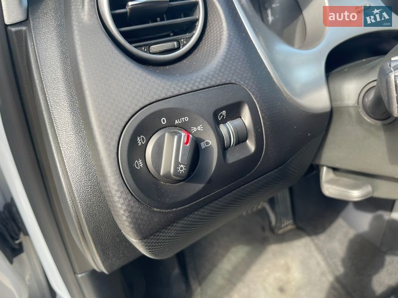 Минивэн SEAT Altea 2011 в Киеве фото 17 Минивэн SEAT Altea 2011 в Киеве