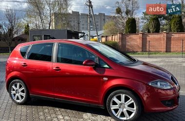 Минивэн SEAT Altea 2008 в Луцке