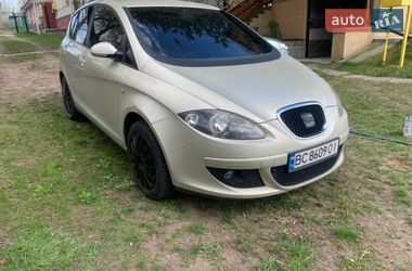 Мінівен SEAT Altea 2004 в Києві