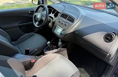 Минивэн SEAT Altea 2008 в Луцке