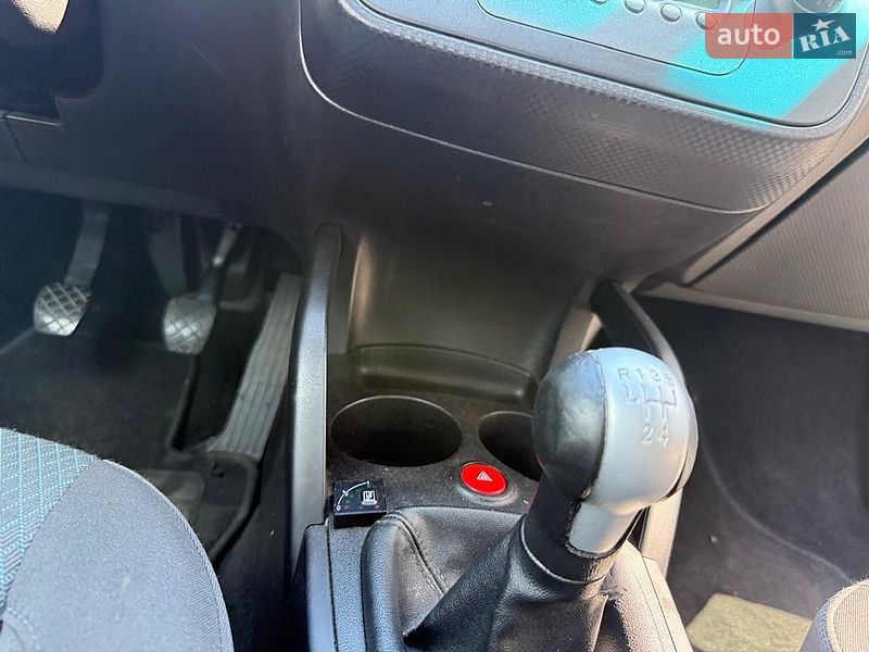 Минивэн SEAT Altea 2008 в Луцке