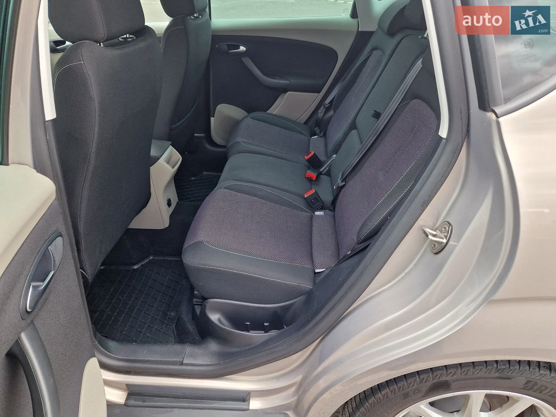 2010 SEAT Altea - мініатюра 25