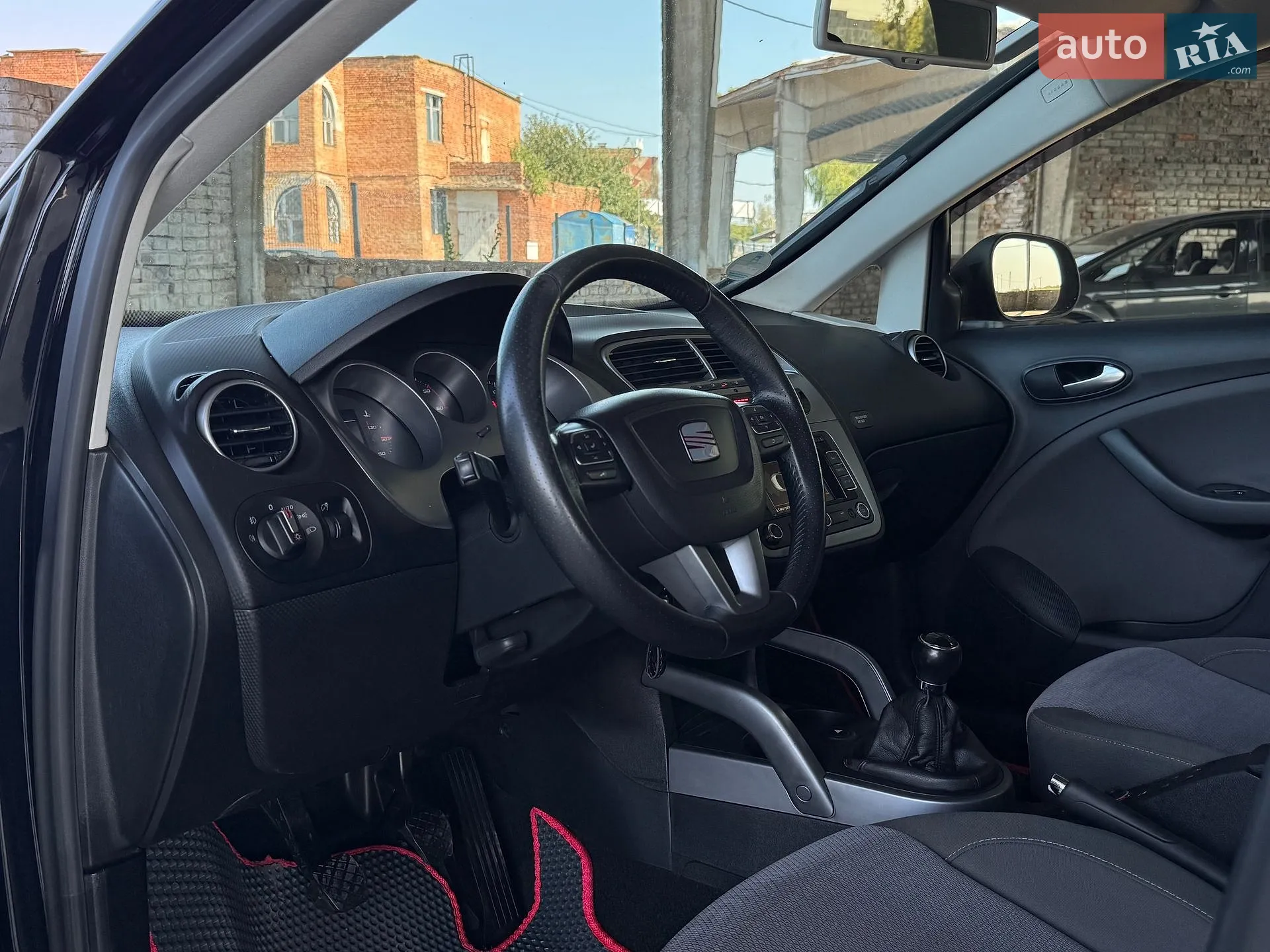2012 SEAT Altea - мініатюра 38