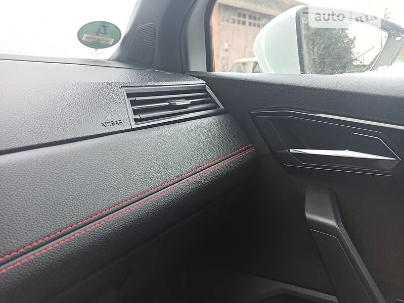 Внедорожник / Кроссовер SEAT Arona 2018 в Виннице