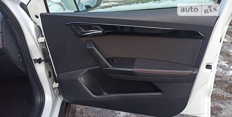 Внедорожник / Кроссовер SEAT Arona 2018 в Виннице