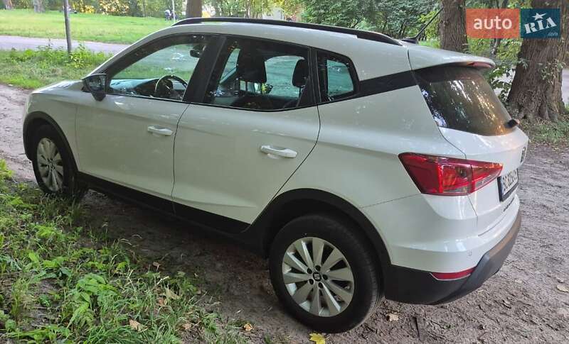 Внедорожник / Кроссовер SEAT Arona 2018 в Львове