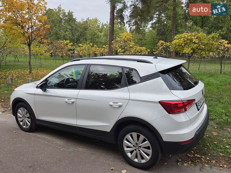 Позашляховик / Кросовер SEAT Arona 2018 в Києві