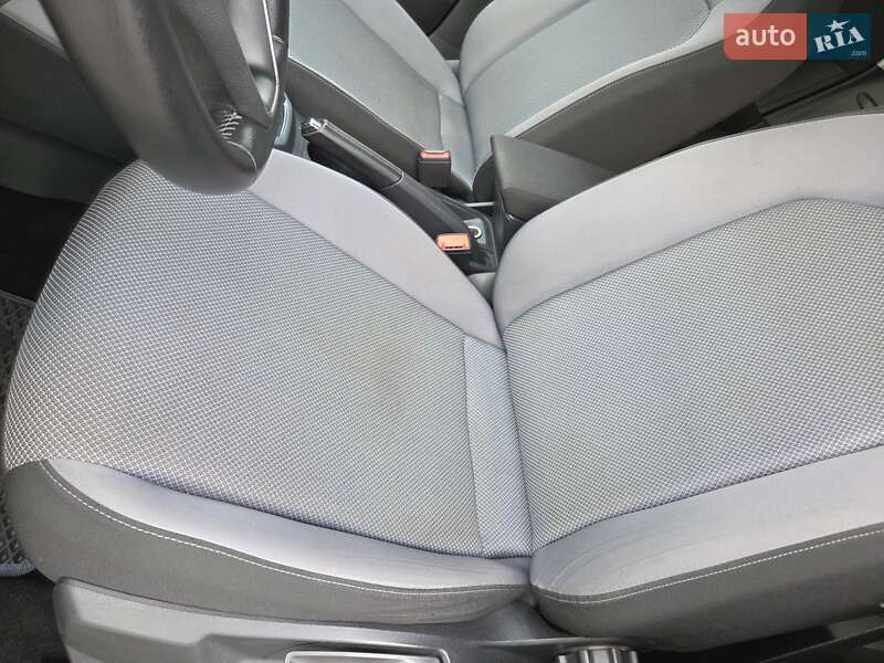 Позашляховик / Кросовер SEAT Arona 2018 в Києві