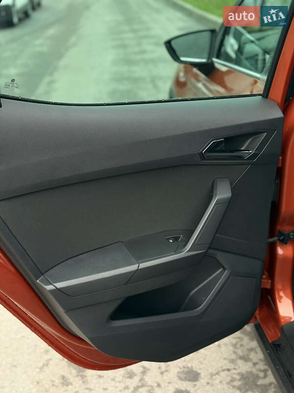 Внедорожник / Кроссовер SEAT Arona 2019 в Белой Церкви