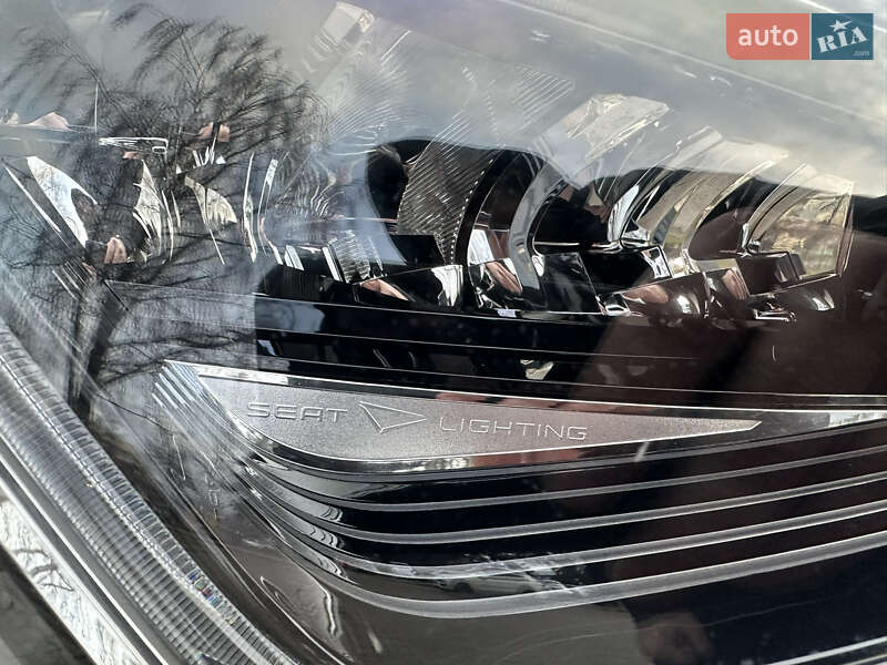 Внедорожник / Кроссовер SEAT Arona 2019 в Черновцах