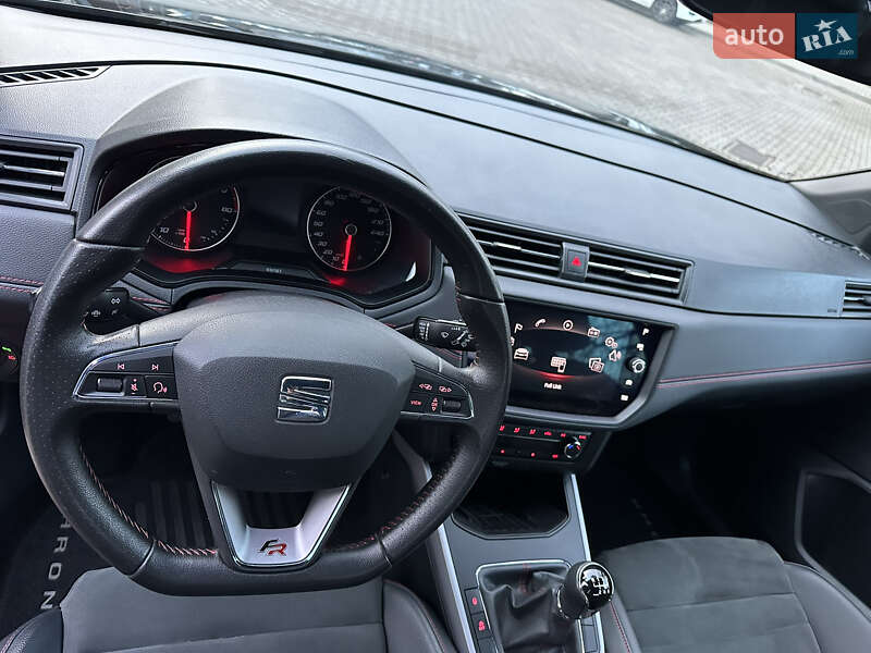 Внедорожник / Кроссовер SEAT Arona 2019 в Черновцах