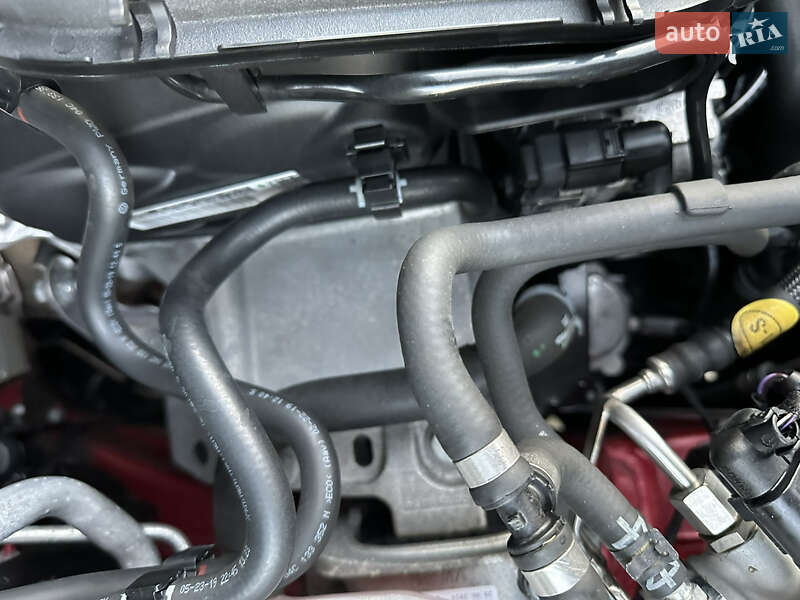 Внедорожник / Кроссовер SEAT Arona 2019 в Черновцах