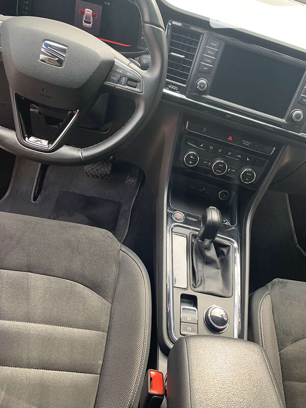 Внедорожник / Кроссовер SEAT Ateca 2018 в Киеве
