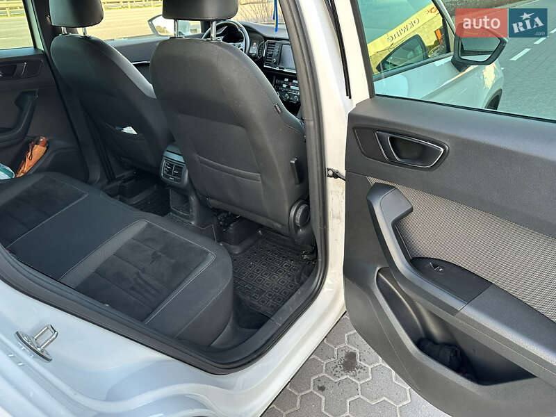 Внедорожник / Кроссовер SEAT Ateca 2017 в Киеве