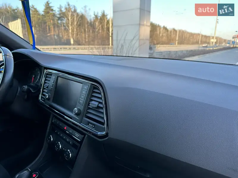 SEAT Ateca 2017 VIN VSSZZZ5FZH6545501 фото оголошення 15 з 56