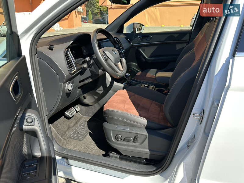 Позашляховик / Кросовер SEAT Ateca 2018 в Дніпрі