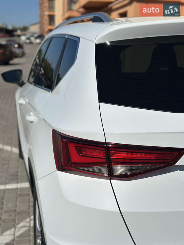 Позашляховик / Кросовер SEAT Ateca 2018 в Дніпрі