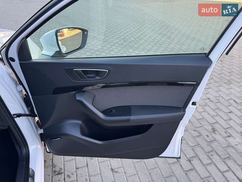 Внедорожник / Кроссовер SEAT Ateca 2017 в Житомире