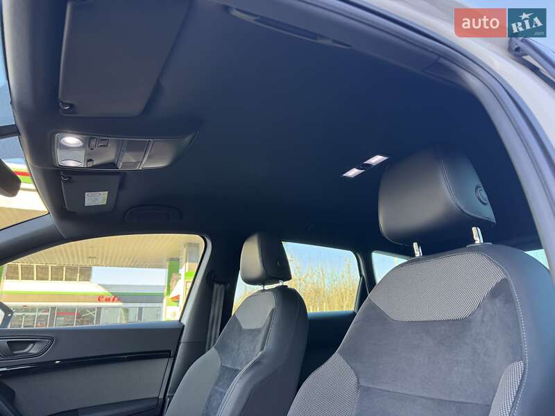 Внедорожник / Кроссовер SEAT Ateca 2017 в Житомире