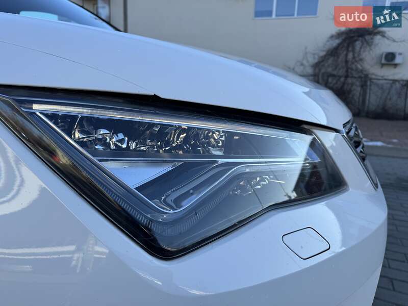 Внедорожник / Кроссовер SEAT Ateca 2017 в Житомире