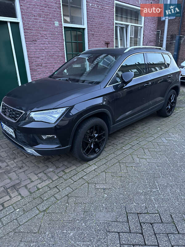 Внедорожник / Кроссовер SEAT Ateca 2016 в Ковеле