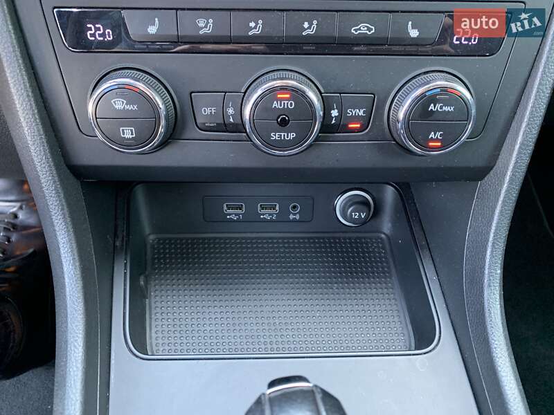 Внедорожник / Кроссовер SEAT Ateca 2017 в Львове