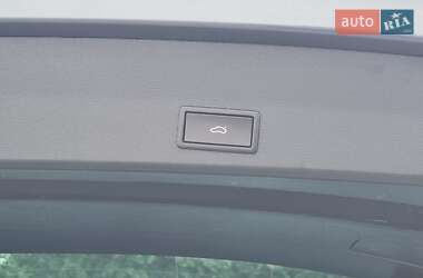 Внедорожник / Кроссовер SEAT Ateca 2017 в 
