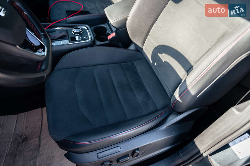 Внедорожник / Кроссовер SEAT Ateca 2019 в Киеве фото 34 Внедорожник / Кроссовер SEAT Ateca 2019 в Киеве