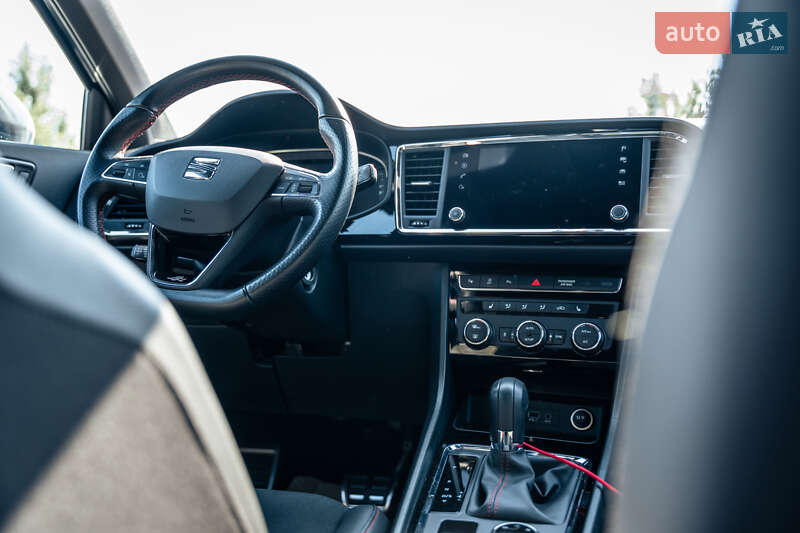 Внедорожник / Кроссовер SEAT Ateca 2019 в Киеве фото 39 Внедорожник / Кроссовер SEAT Ateca 2019 в Киеве