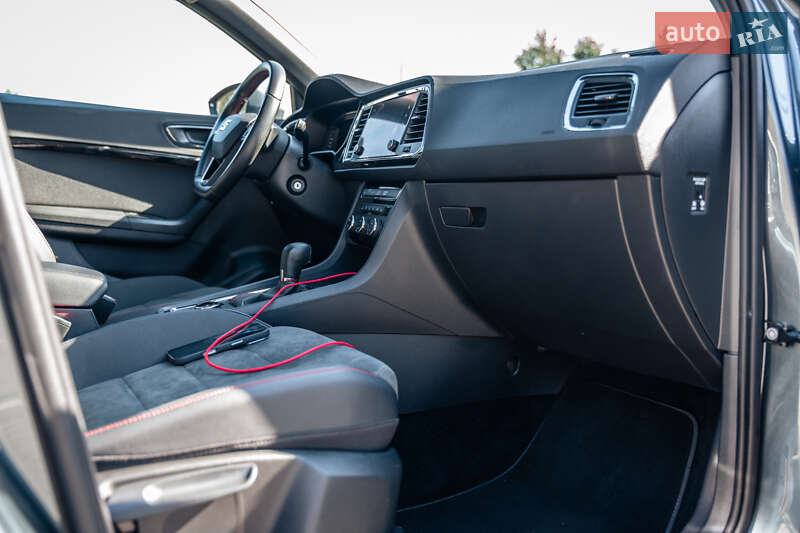 Внедорожник / Кроссовер SEAT Ateca 2019 в Киеве фото 49 Внедорожник / Кроссовер SEAT Ateca 2019 в Киеве