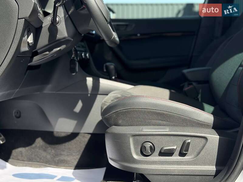 Позашляховик / Кросовер SEAT Ateca 2019 в Львові