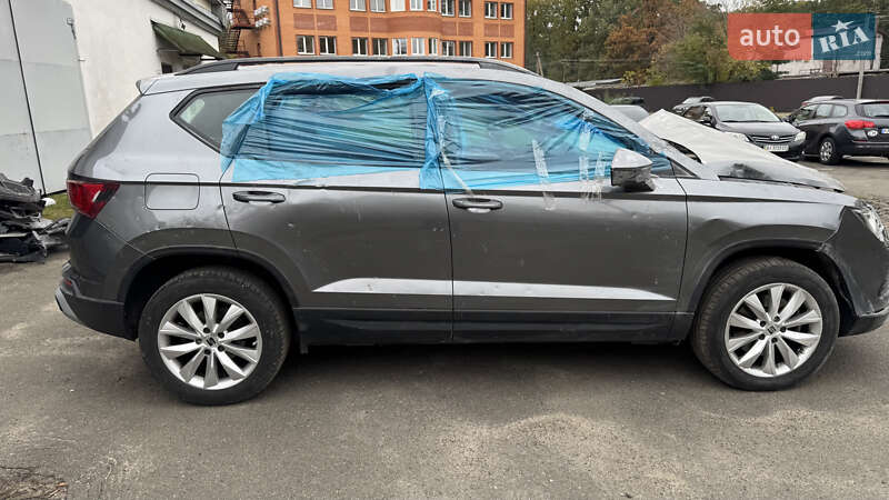 Внедорожник / Кроссовер SEAT Ateca 2023 в Киеве