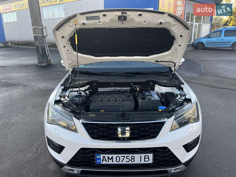 Внедорожник / Кроссовер SEAT Ateca 2017 в Житомире