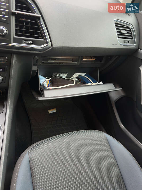 Позашляховик / Кросовер SEAT Ateca 2018 в Чернівцях