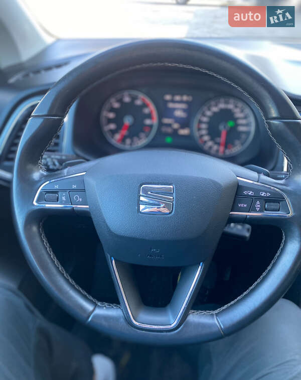 Внедорожник / Кроссовер SEAT Ateca 2019 в Староконстантинове